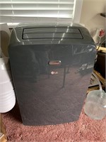 LG PORTABLE AIR CONDITIONER