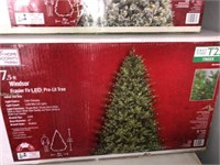7.5 ft Winsor Frasier Fir LED Pre-Lit Christmas Tr