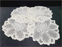4 Doilies @ 12 Inches