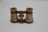 MOTHER OF PEARL OPERA GLASSES 3.25X4.75