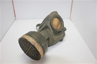 GERMAN WW? GAS MASK