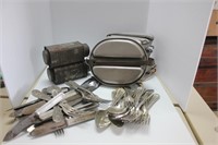 WWI & II MESS KITS AND UTENSILS