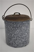 ENAMELWARE POT WITH HANDLE AND TIN LID - 8" HIGH