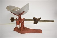 CAST IRON SCALE WITH BIRD INDICATOR - 11" HIGH