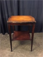 Vintage Mahogany Lamp Table