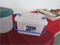 Storage containers w/lids