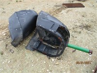 LL - WHEEL SHIELDS FOR JOHN DEERE SPRAYER