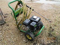 JG - JOHN DEERE PRESSURE WASHER