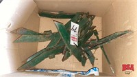 Box of miscellaneous vine lifters