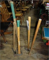 2 Axes; Maul; Potato Hoe; Packer