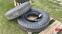 Unused 10.00 – 20 truck tire