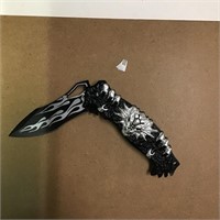 Stainless steel silve3r/black knife