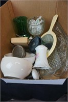 Box lot with Serving Dishes