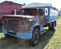 Chev C70 Grain Truck (Cab has been Burnt) w/15ft