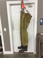 Red ball waders Xlarge