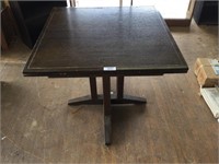 Expanding Cafe Table