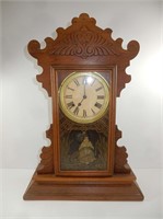 Ornate Wood Mantle Clock