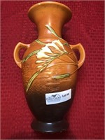 Roseville pottery vase form 127-12”