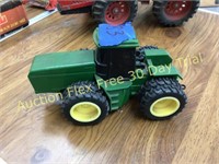 JD motorized tractor