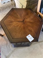 Brown wood inlaid top end table front