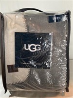 Ugg Torrey Reversible Blanket - Charcoal/stone -