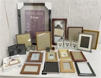 (21) picture frames ranging in size from 18" x