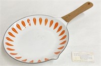Cathrineholm Norway 9" Omlette Pan, white and