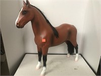 Horse. 19.5 tall. 19in nose to tail