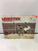 Woodstock 1000pc Puzzle
20x27in