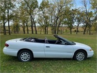 Lot 17 - 1999 Chrysler Sebring Convertible