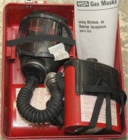 MSA Type N gas mask Like new in case