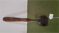 STANLEY WOOD HANDLED SCRAPER