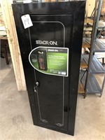 New STACK-ON Safe With Key