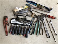 Miscellaneous Tool Lot  Huskey Screwdrivers