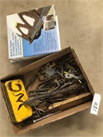 Roof & Gutter De-Icing Kit  and Tool Lot