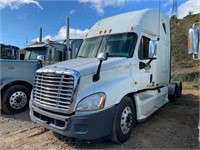 2010 FREIGHTLINER CASCADIA 125 T/A ROAD TRACTOR, 1