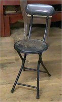 Foldable stool