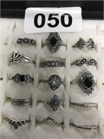 (15) RINGS AND KNUCKLE RINGS VARIOUS SIZES