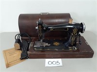 Vintage Damascus Rotary Sewing Machine (No Ship)