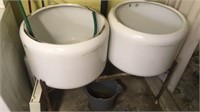 Wash tubs on stand