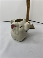 Little elephant pitcher