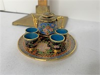 Miniature Japanese tea set