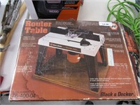 B&D 76-400-04 ROUTER TABLE