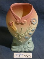 Hull Pottery - B3 - 6.5"