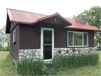 16x22 Cabin Has Plumbing And Electrical With