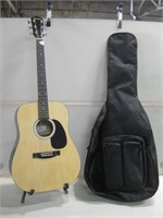 Johnson AXL Acoustic Guitar W/Bag & Stand