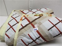 Hand Tacked Quilt/Great Shape