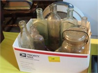 GROUPING OF ANTIQUE BOTTLES AND JARS