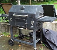 VALLEY FORGE CHARCOAL GRILL
