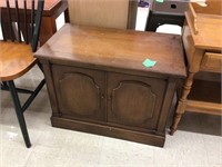 end table/cabinet